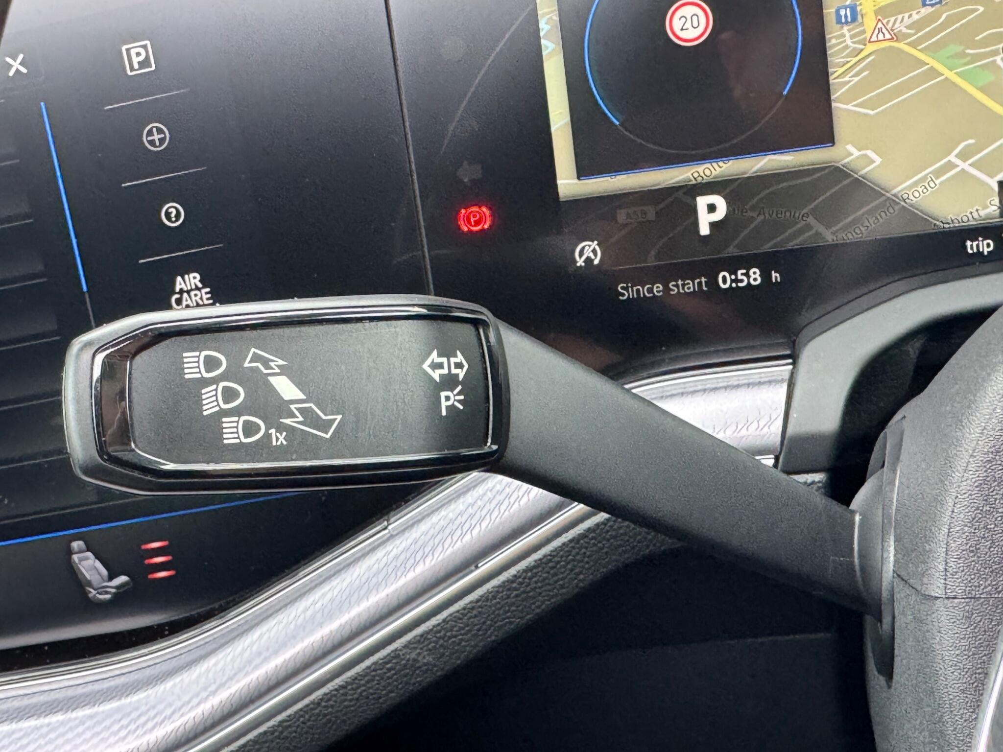 Volkswagen Touareg - Image 37