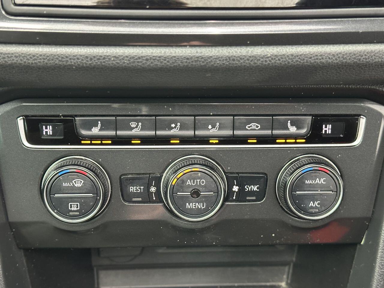 Volkswagen Tiguan - Image 33