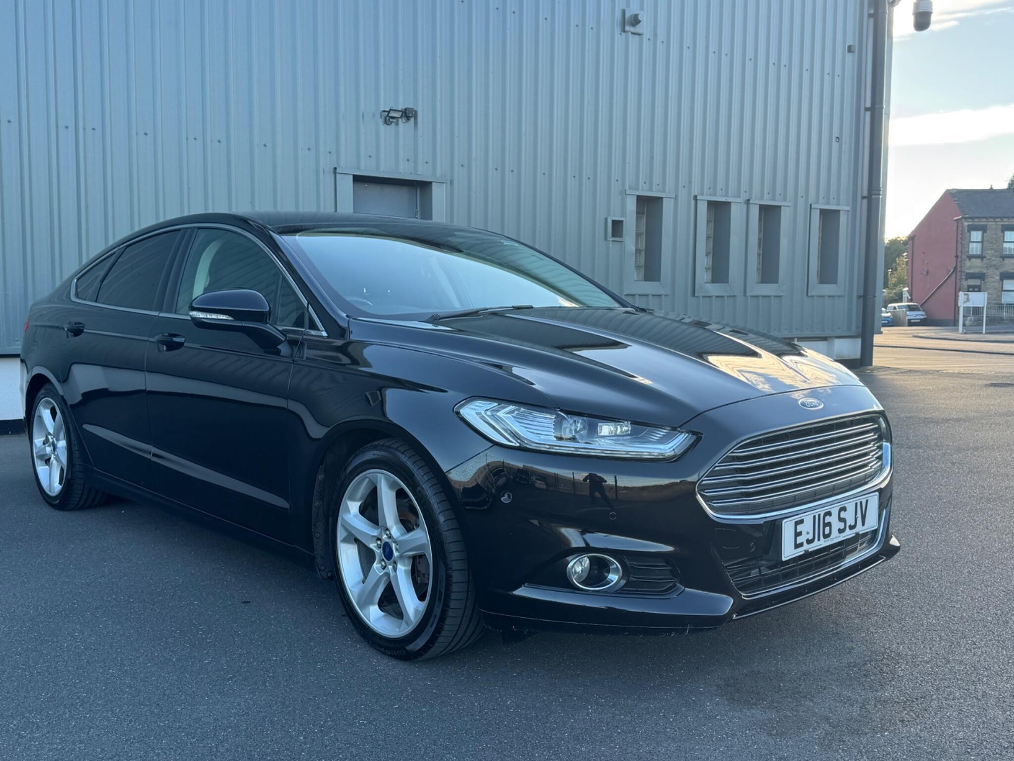 Ford Mondeo - Image 18