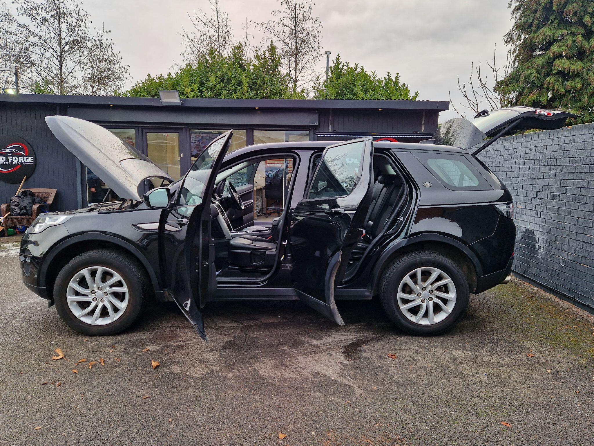 Land Rover DISCOVERY SPORT - Image 15