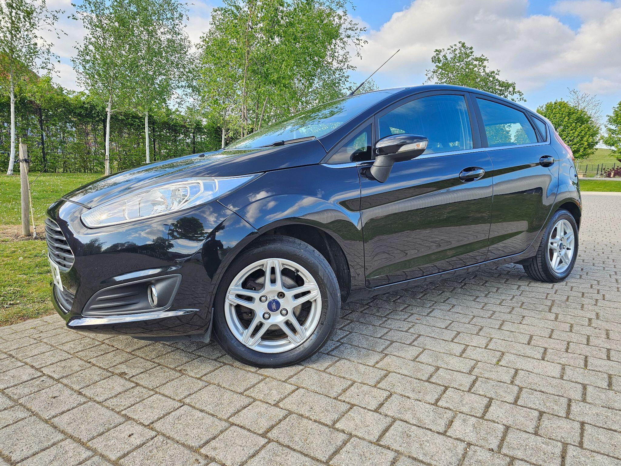 Ford Fiesta - Image 22