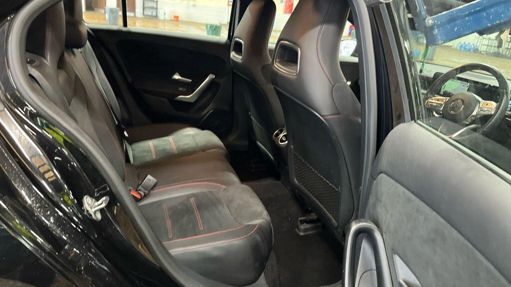 Mercedes-benz A-CLASS - Image 9