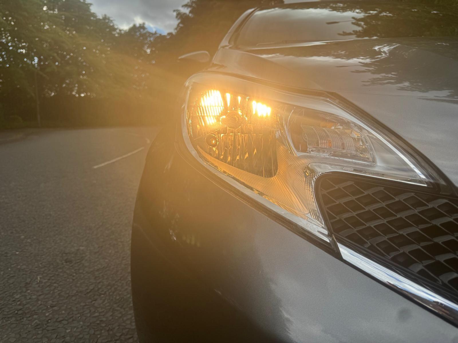Nissan Note - Image 13