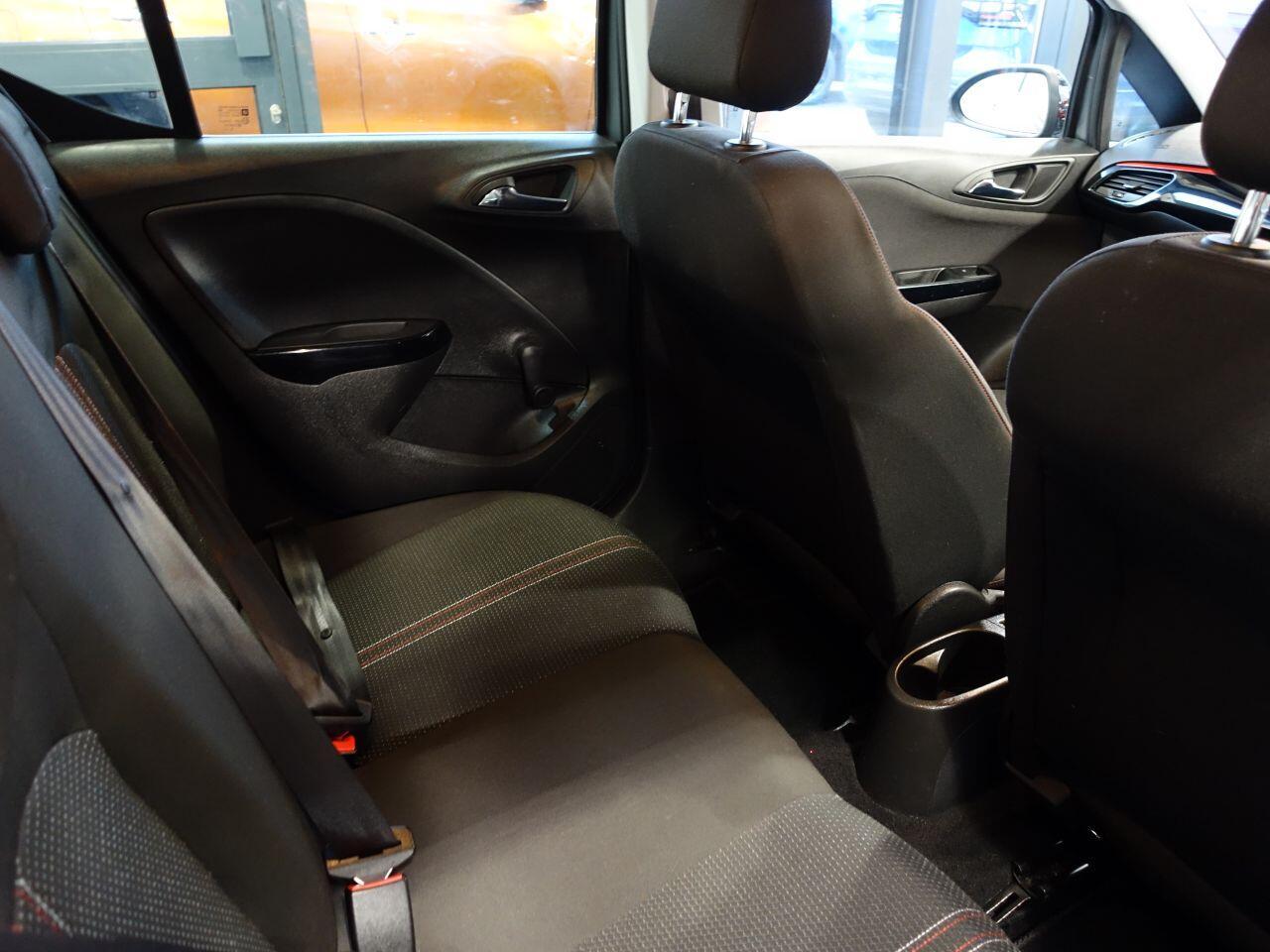 Vauxhall Corsa - Image 20