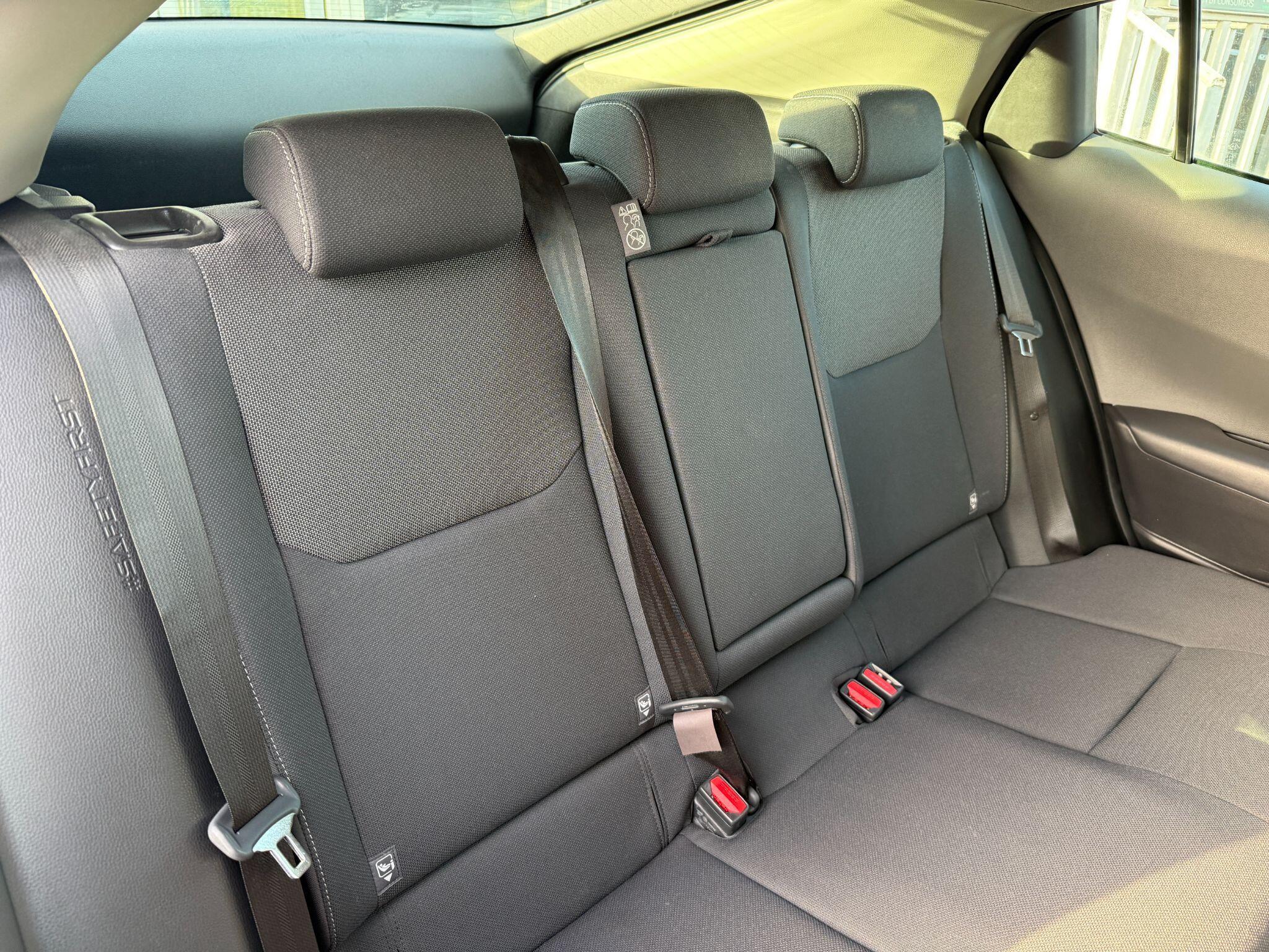 Toyota Prius - Image 4