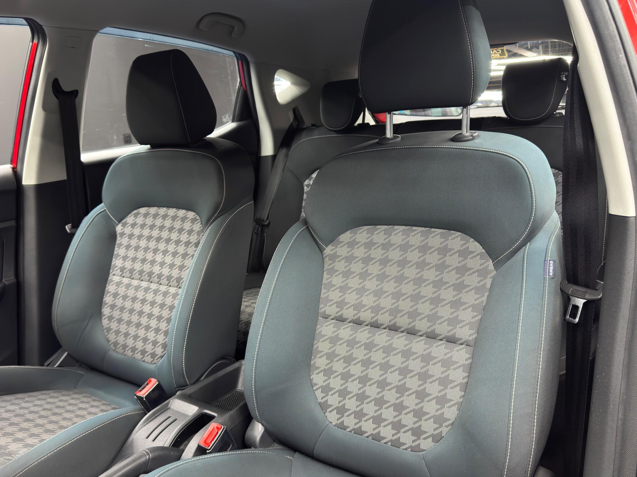 MG MG ZS - Image 14