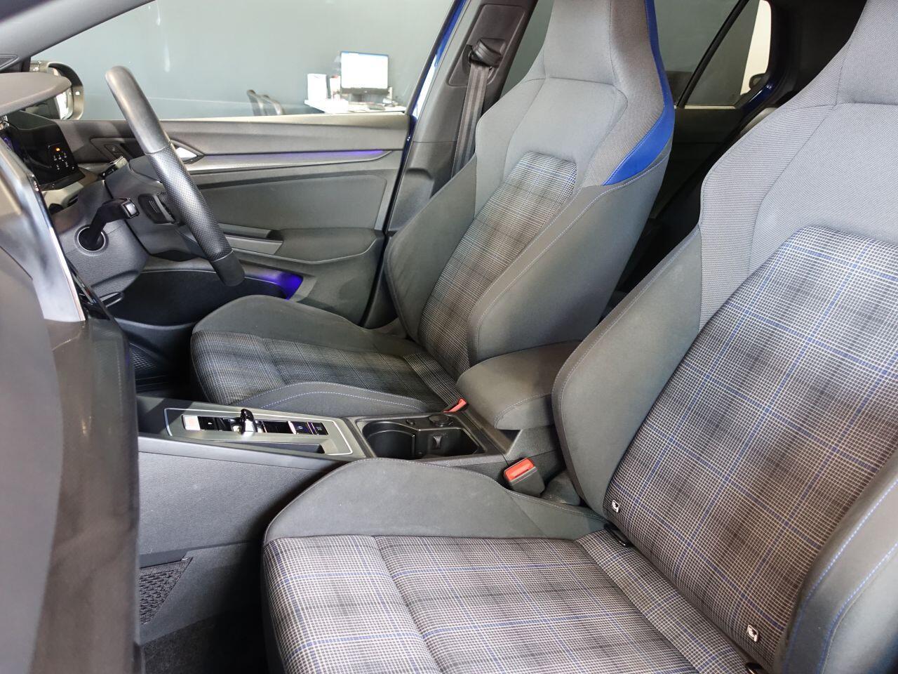 Volkswagen Golf - Image 12