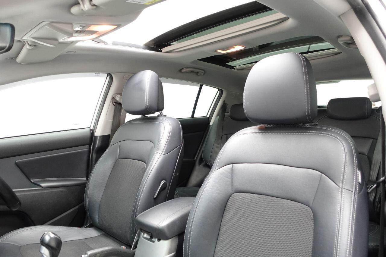 Kia Sportage - Image 17