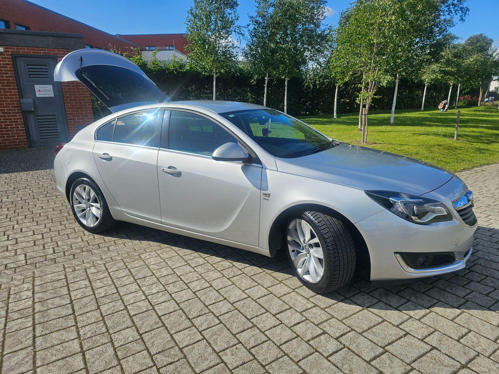 Vauxhall Insignia - Image 6