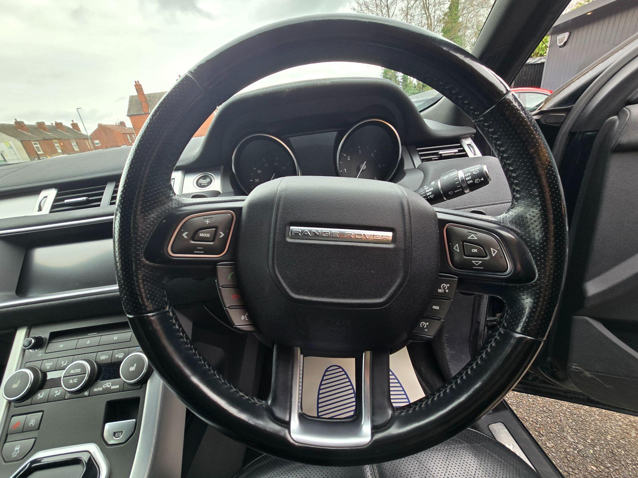 Land Rover Range Rover Evoque - Image 25