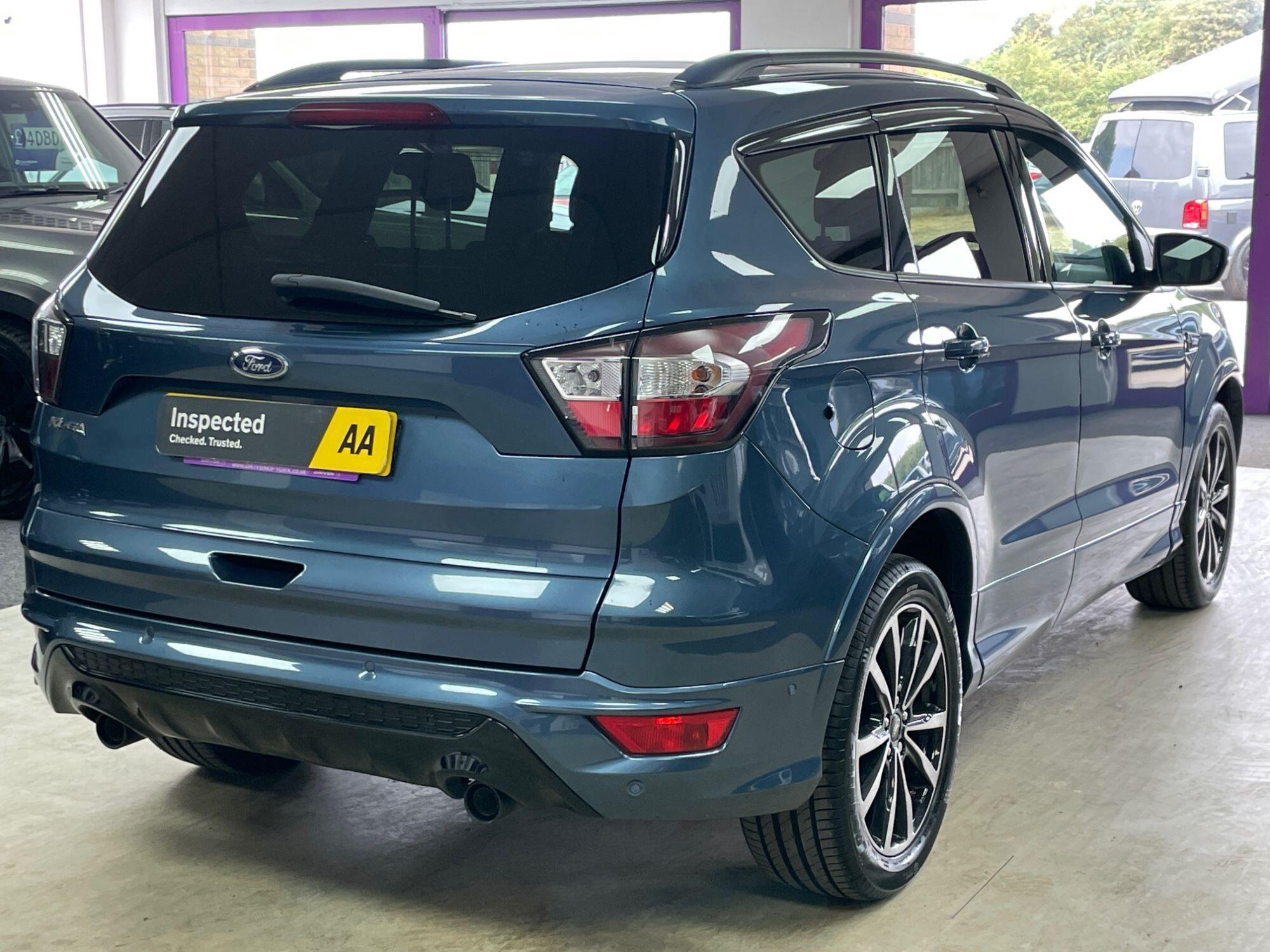 Ford Kuga - Image 11