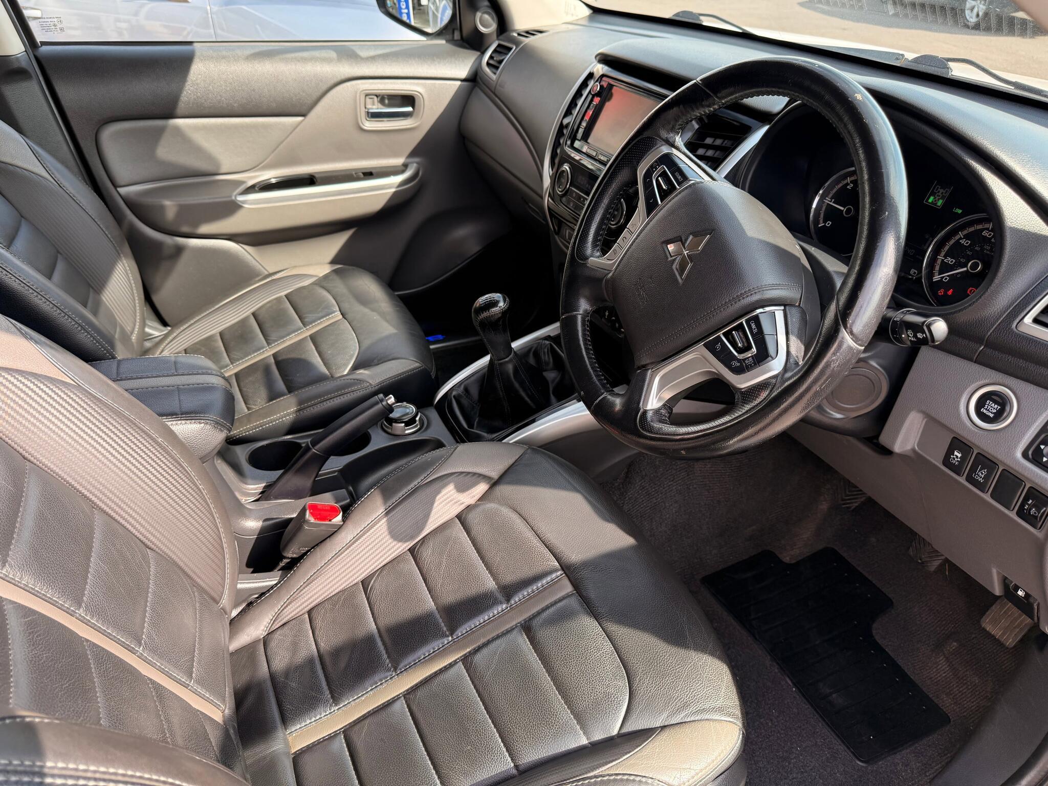 Mitsubishi L200 - Image 4