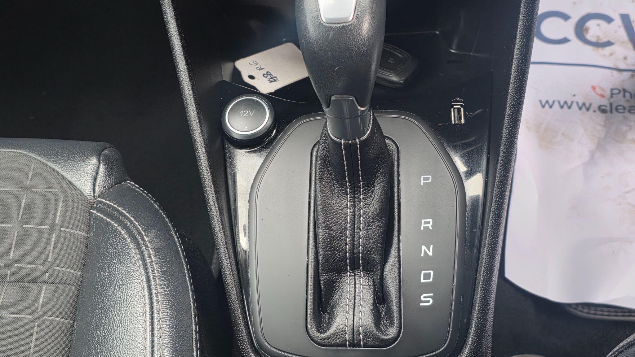 Ford Fiesta - Image 31