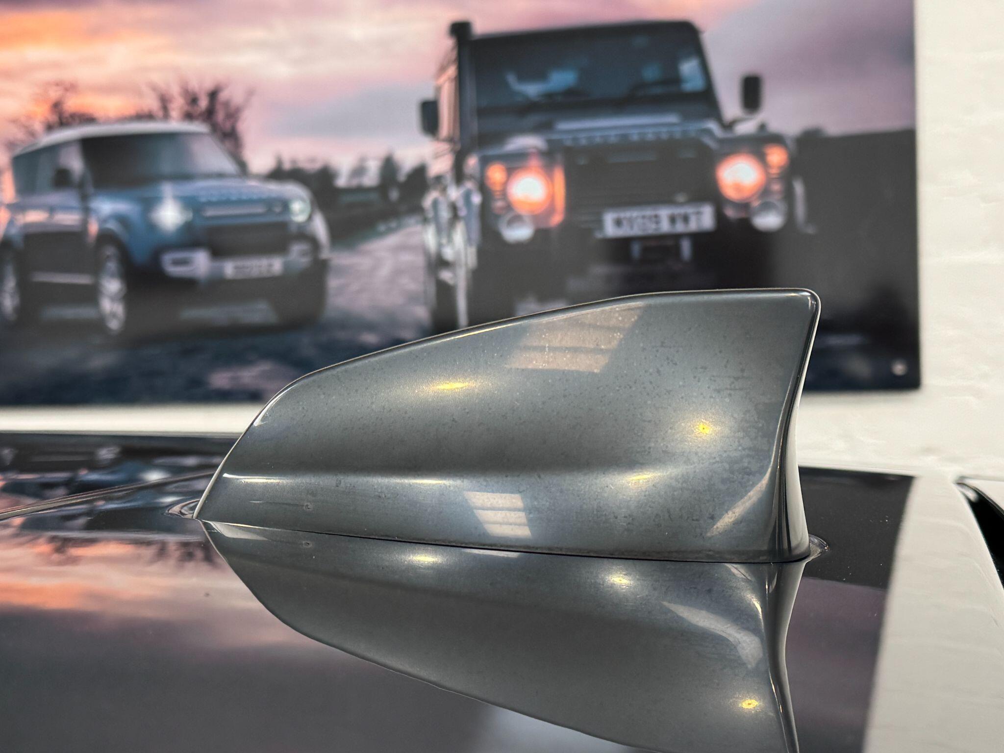 Land Rover DISCOVERY SPORT - Image 44