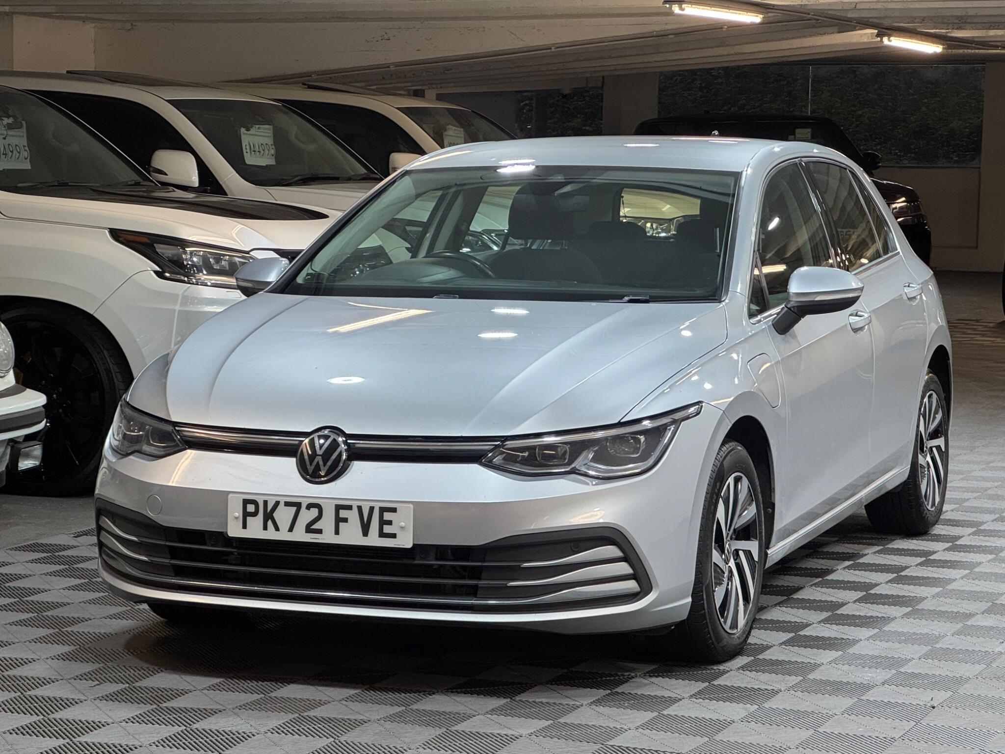 Volkswagen Golf - Image 6