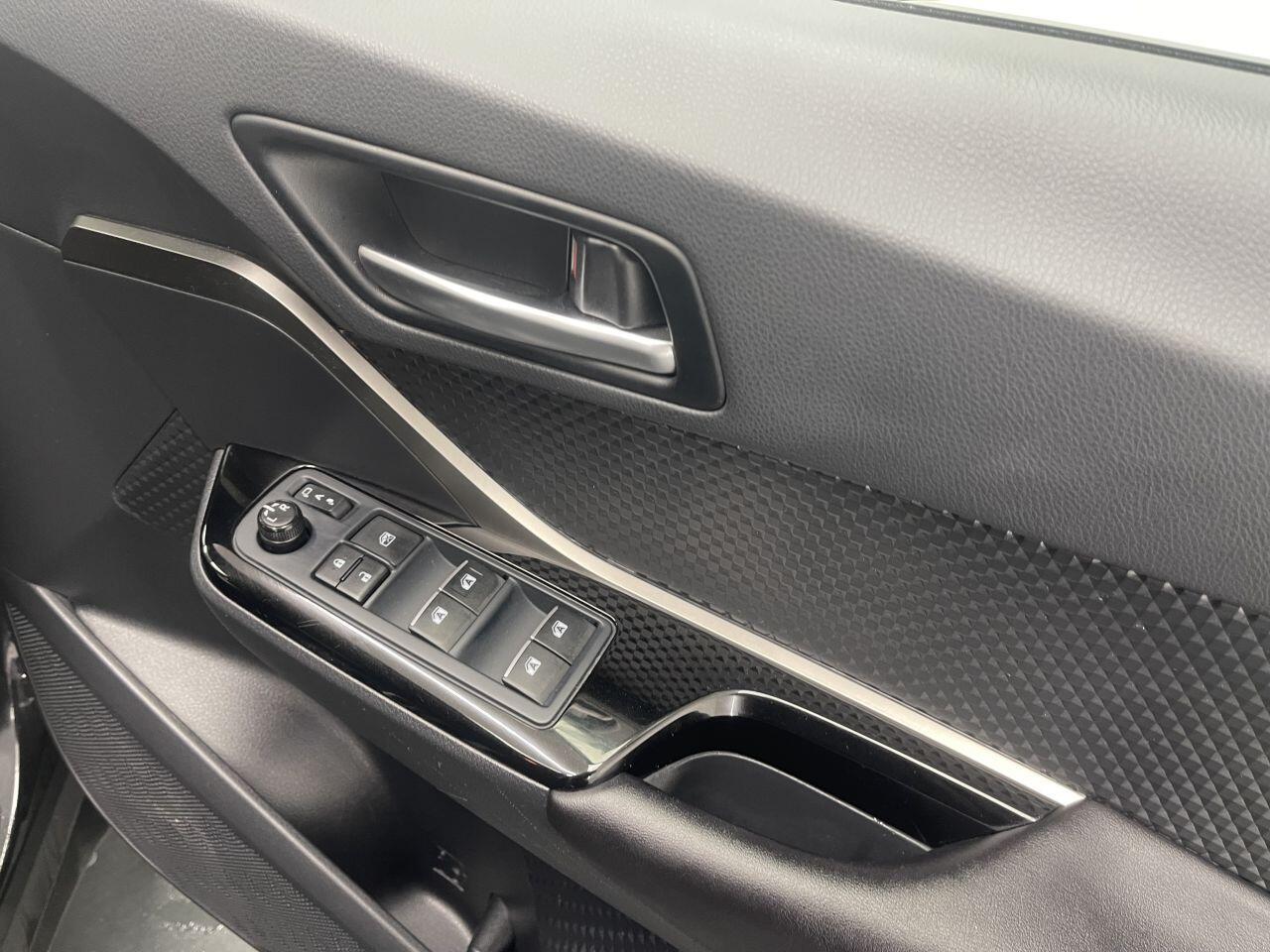 Toyota C-Hr - Image 28