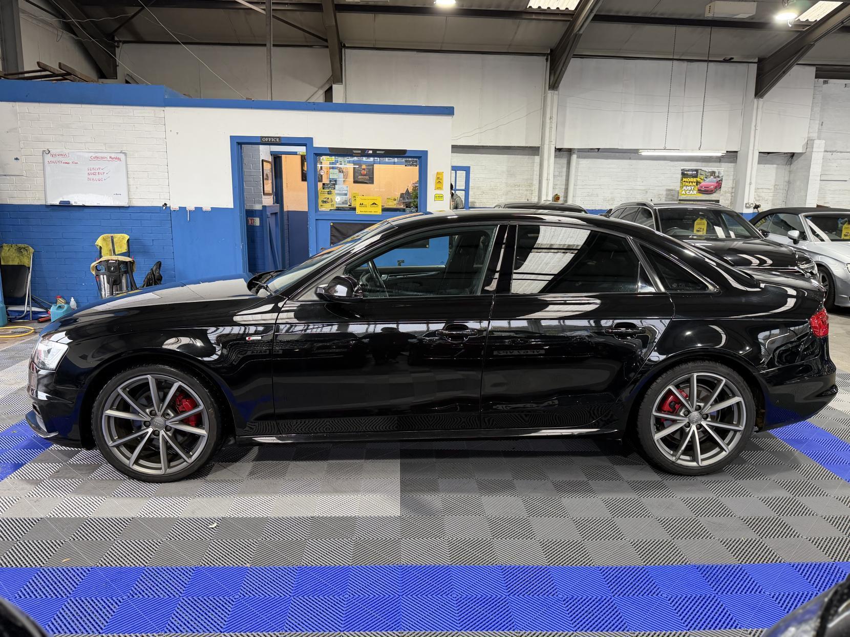 Audi A4 - Image 6