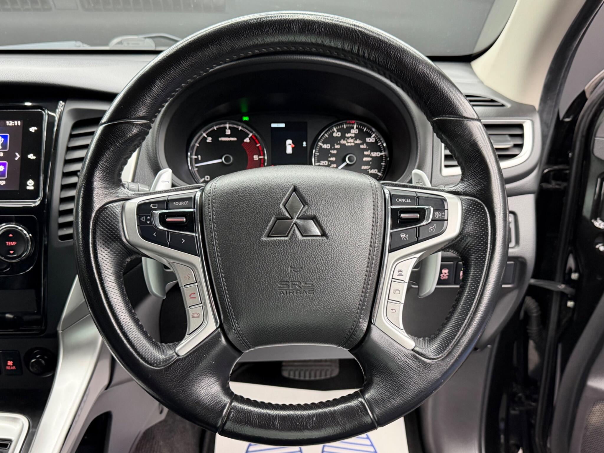 Mitsubishi Shogun Sport - Image 19