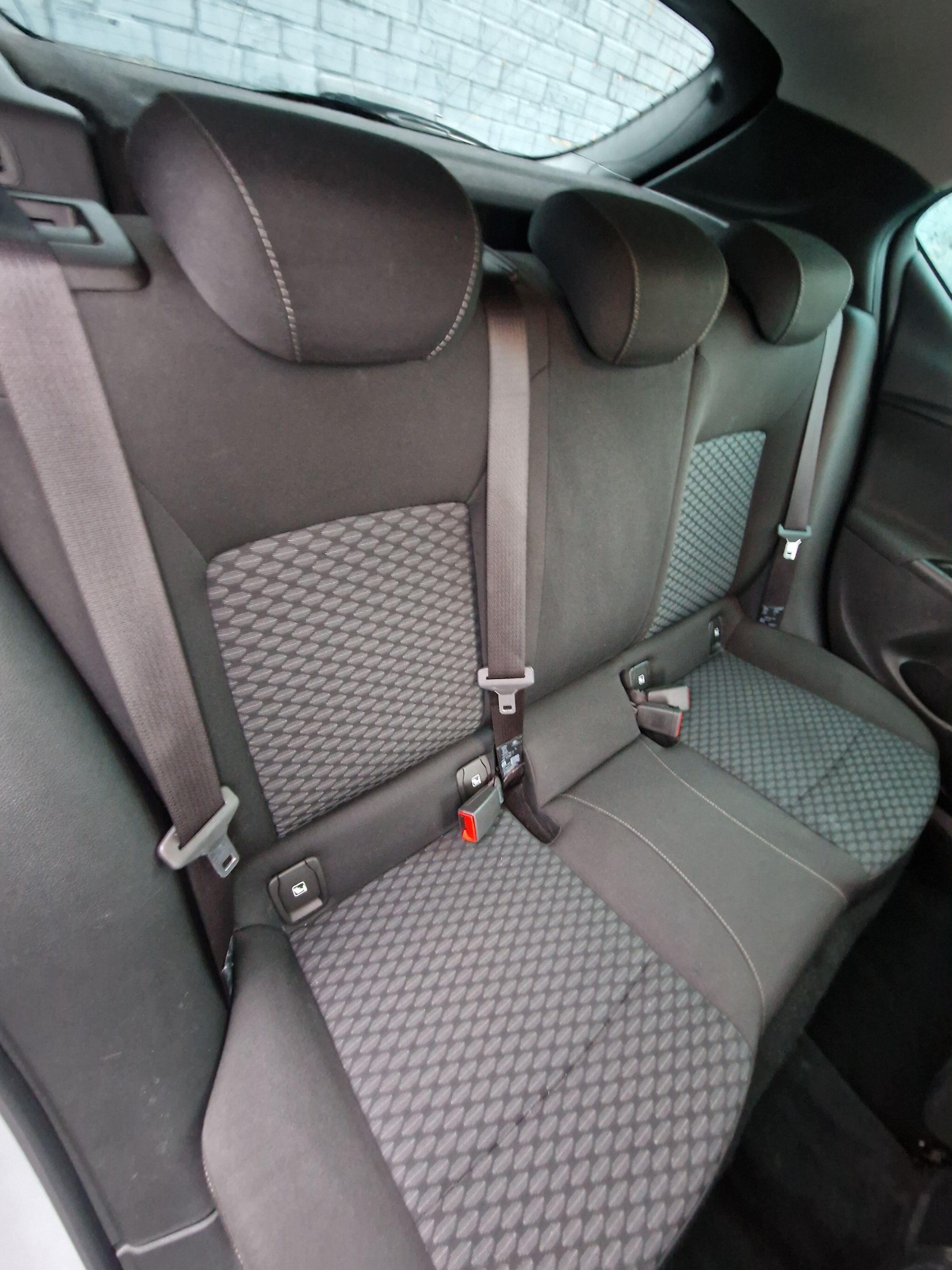 Vauxhall Astra - Image 33