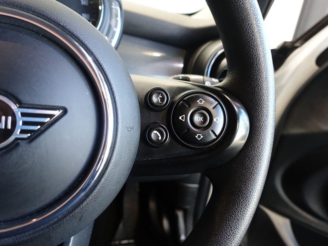 MINI Hatch - Image 19