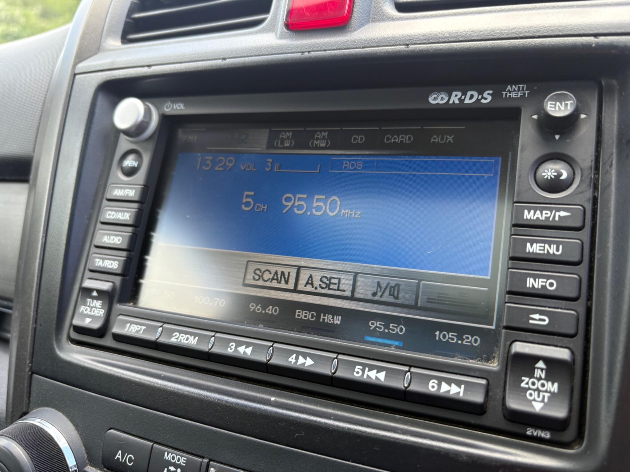 Honda CR-V - Image 39