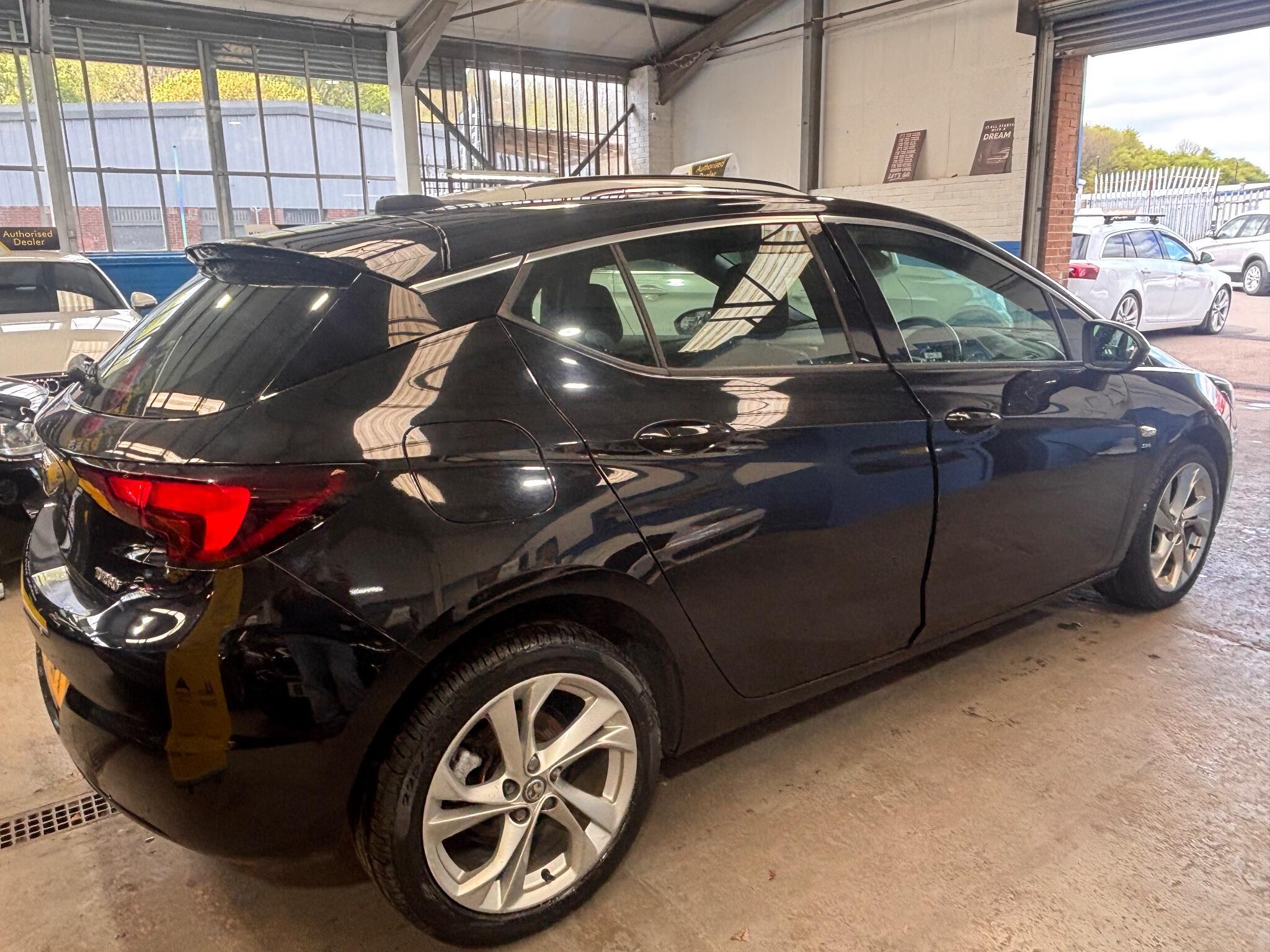 Vauxhall Astra - Image 26