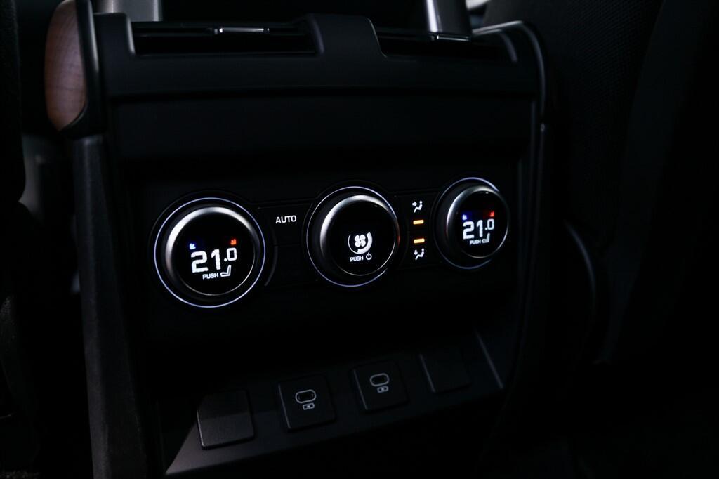 Land Rover Defender 130 - Image 21