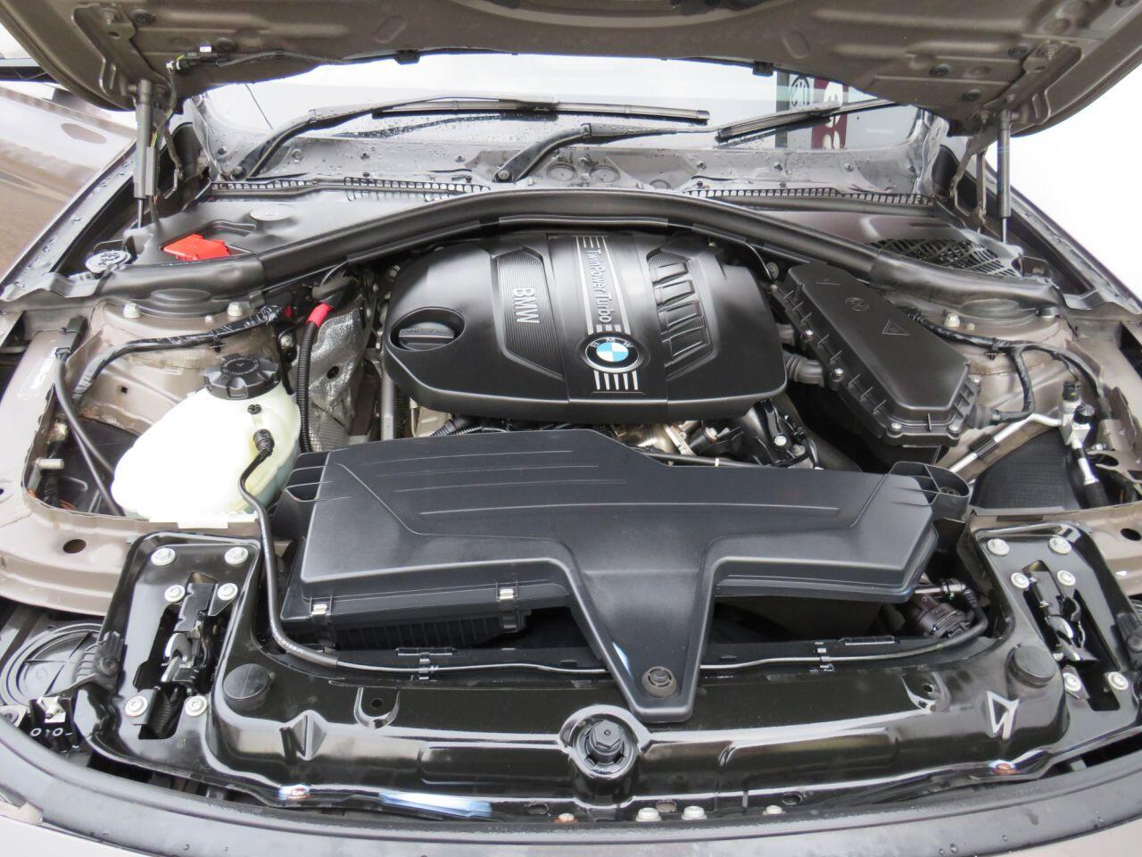 BMW 3 Series - Image 13