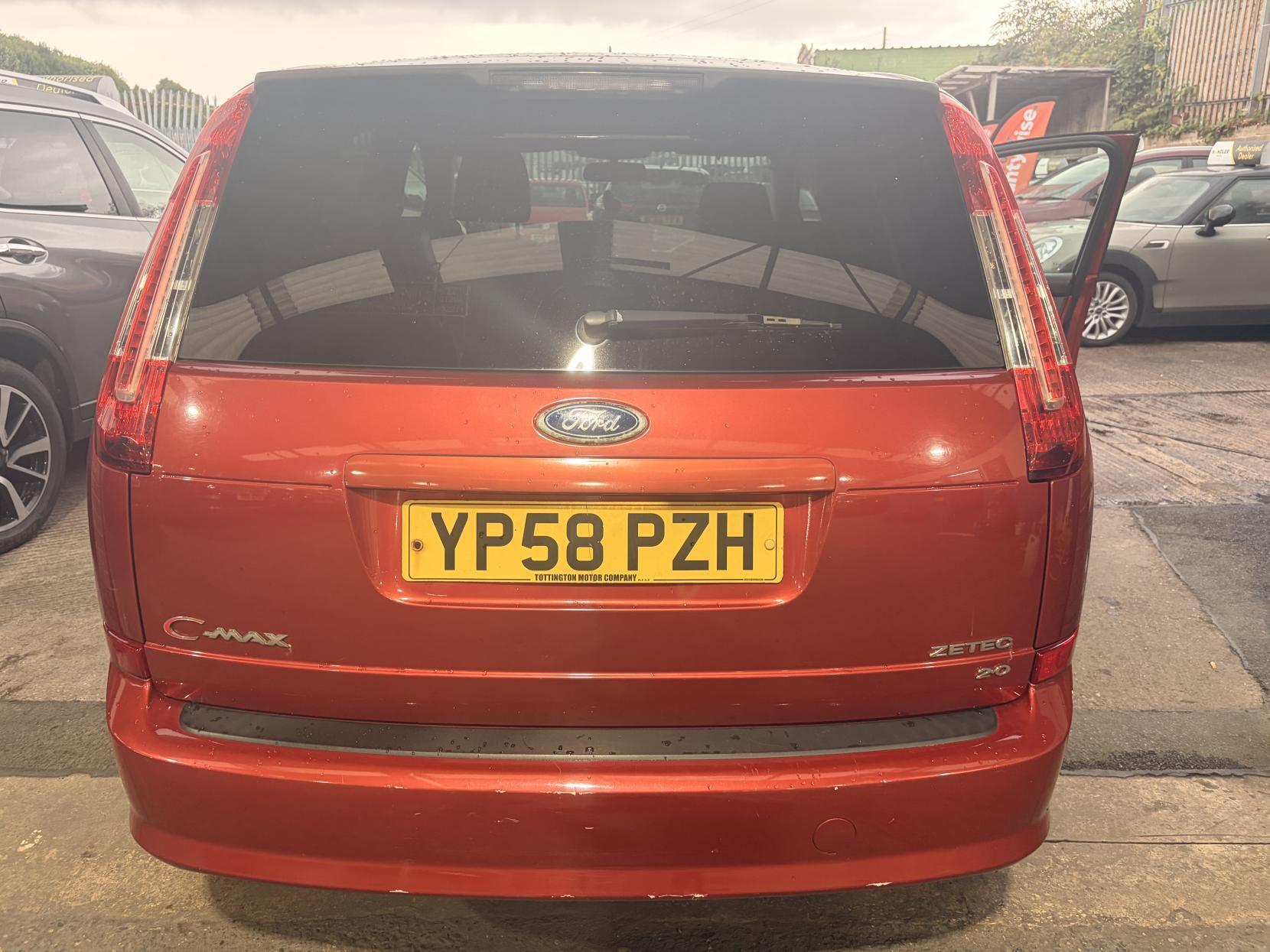 Ford C-MAX - Image 9