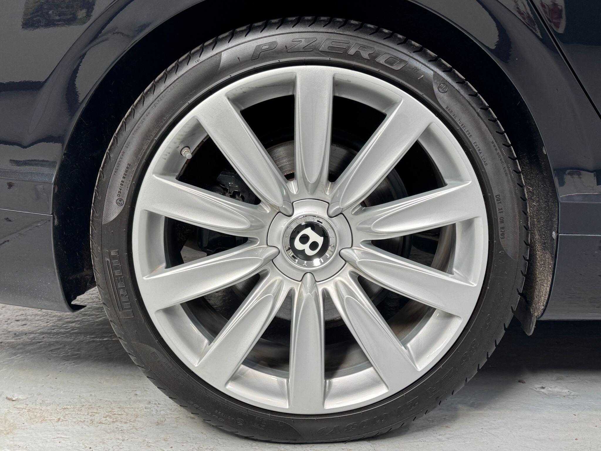 Bentley Flying Spur - Image 28