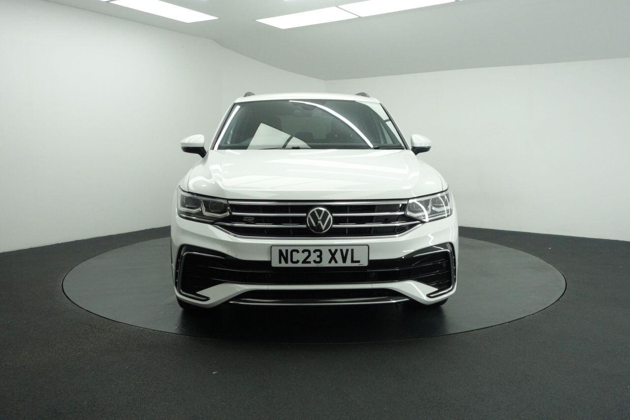 Volkswagen Tiguan - Image 14
