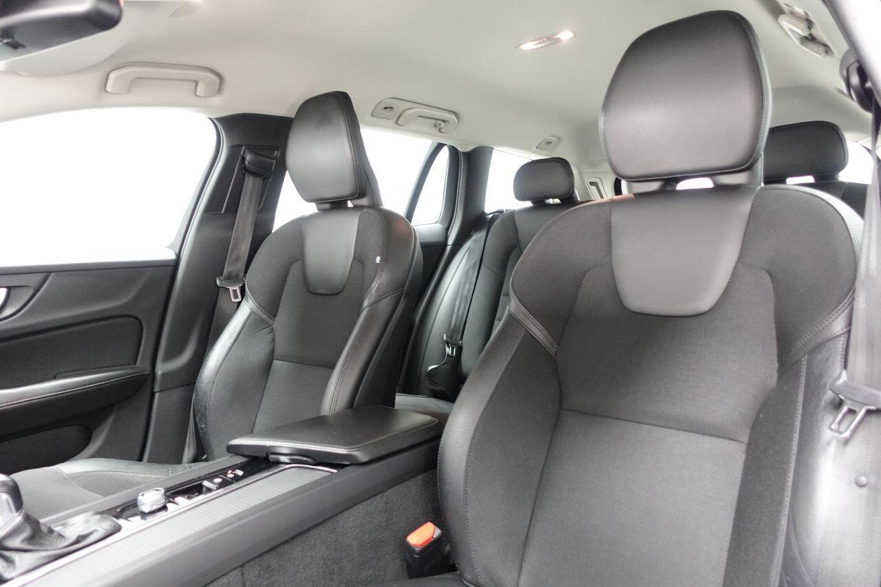Volvo V60 - Image 17