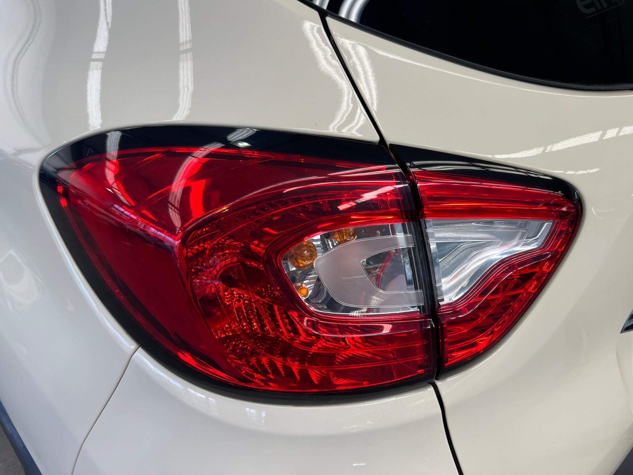 Renault Captur - Image 27