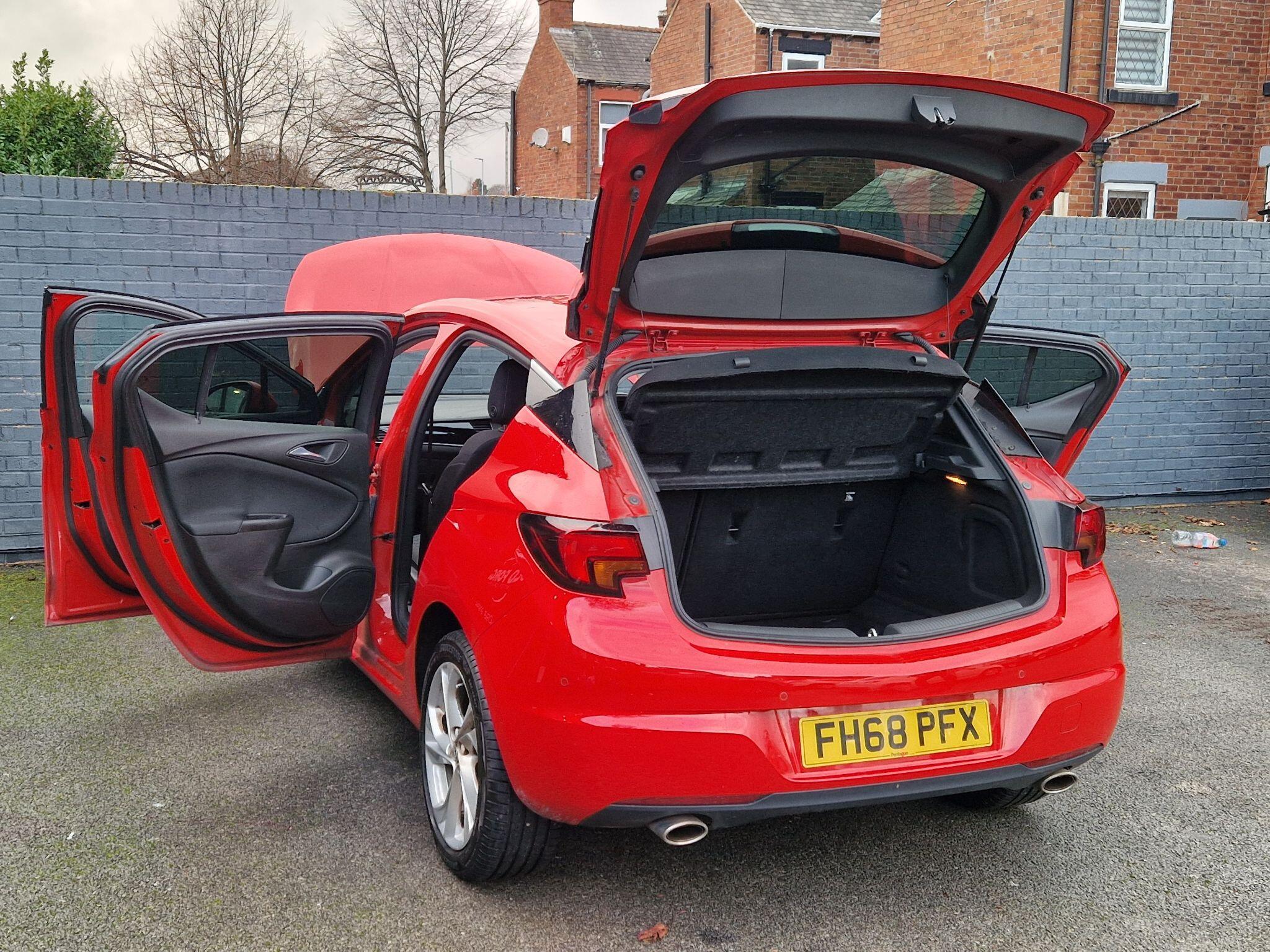 Vauxhall Astra - Image 19