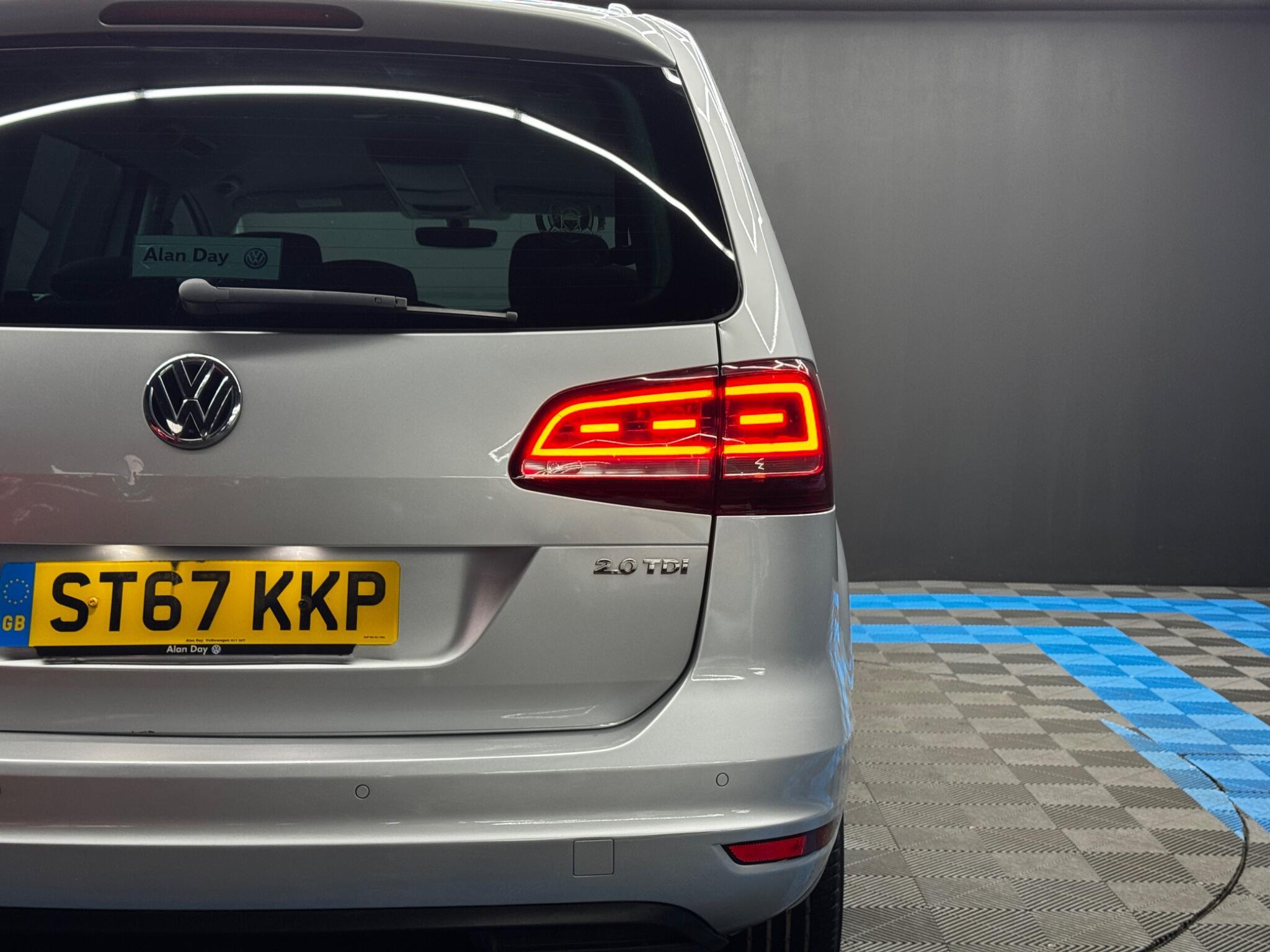 Volkswagen Sharan - Image 41