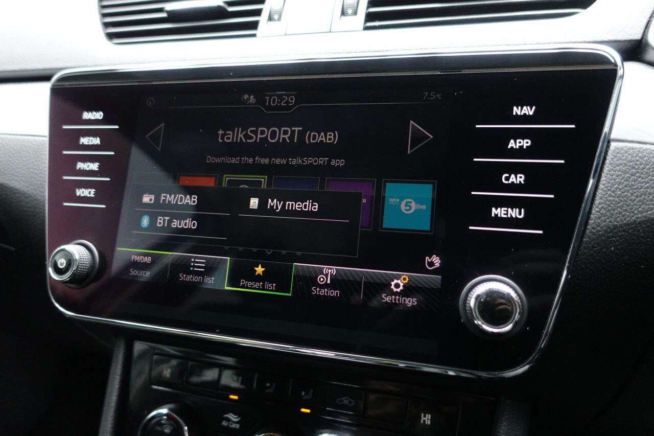 Skoda Superb - Image 36