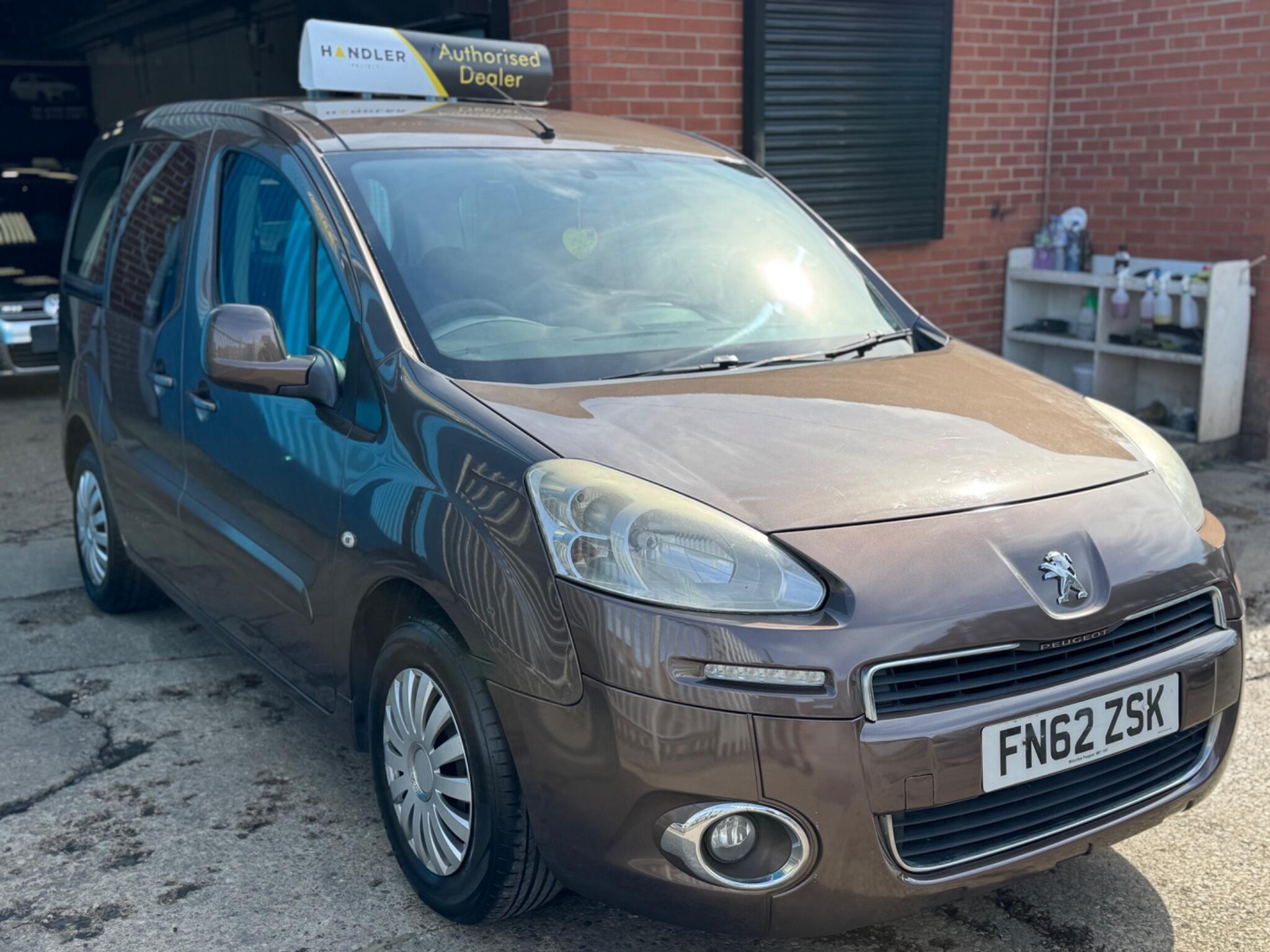 Peugeot Partner Tepee - Image 19