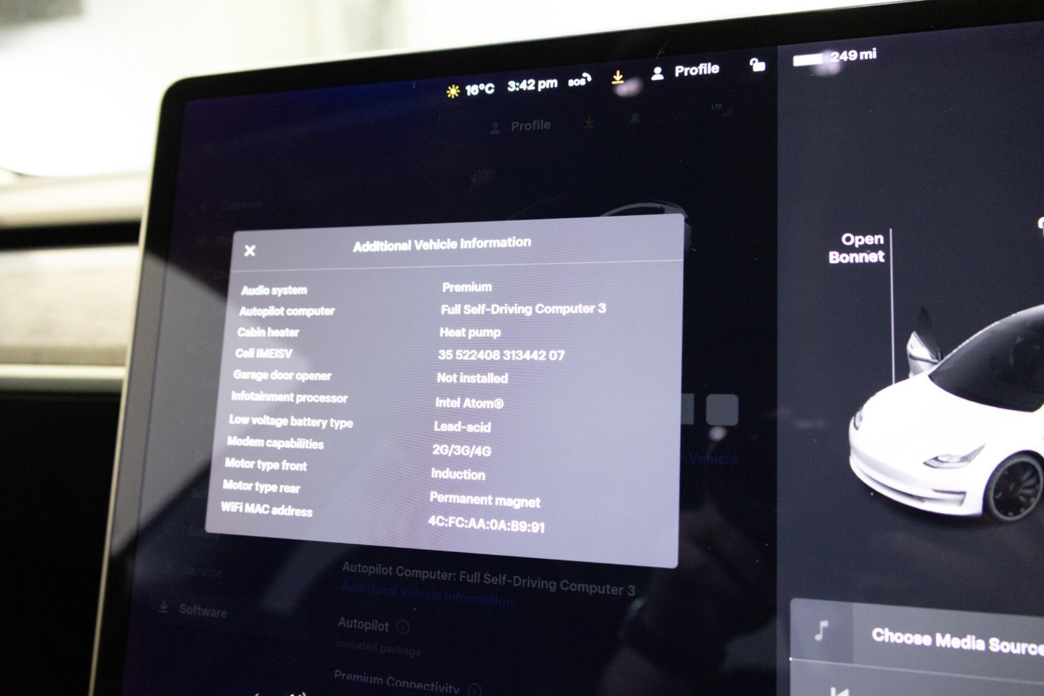 Tesla Model 3 - Image 15