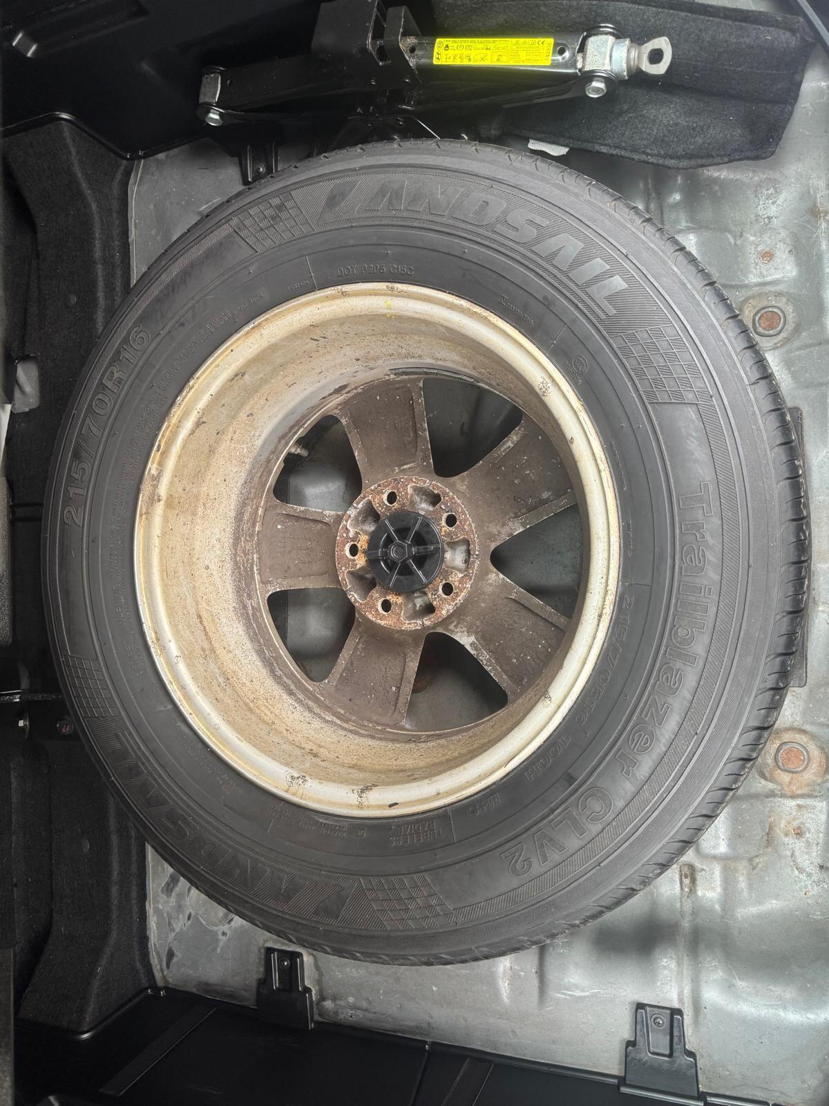 Kia Sportage - Image 29