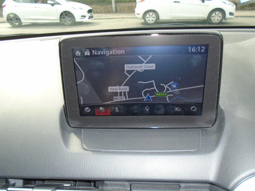 Mazda MAZDA2 photo 8