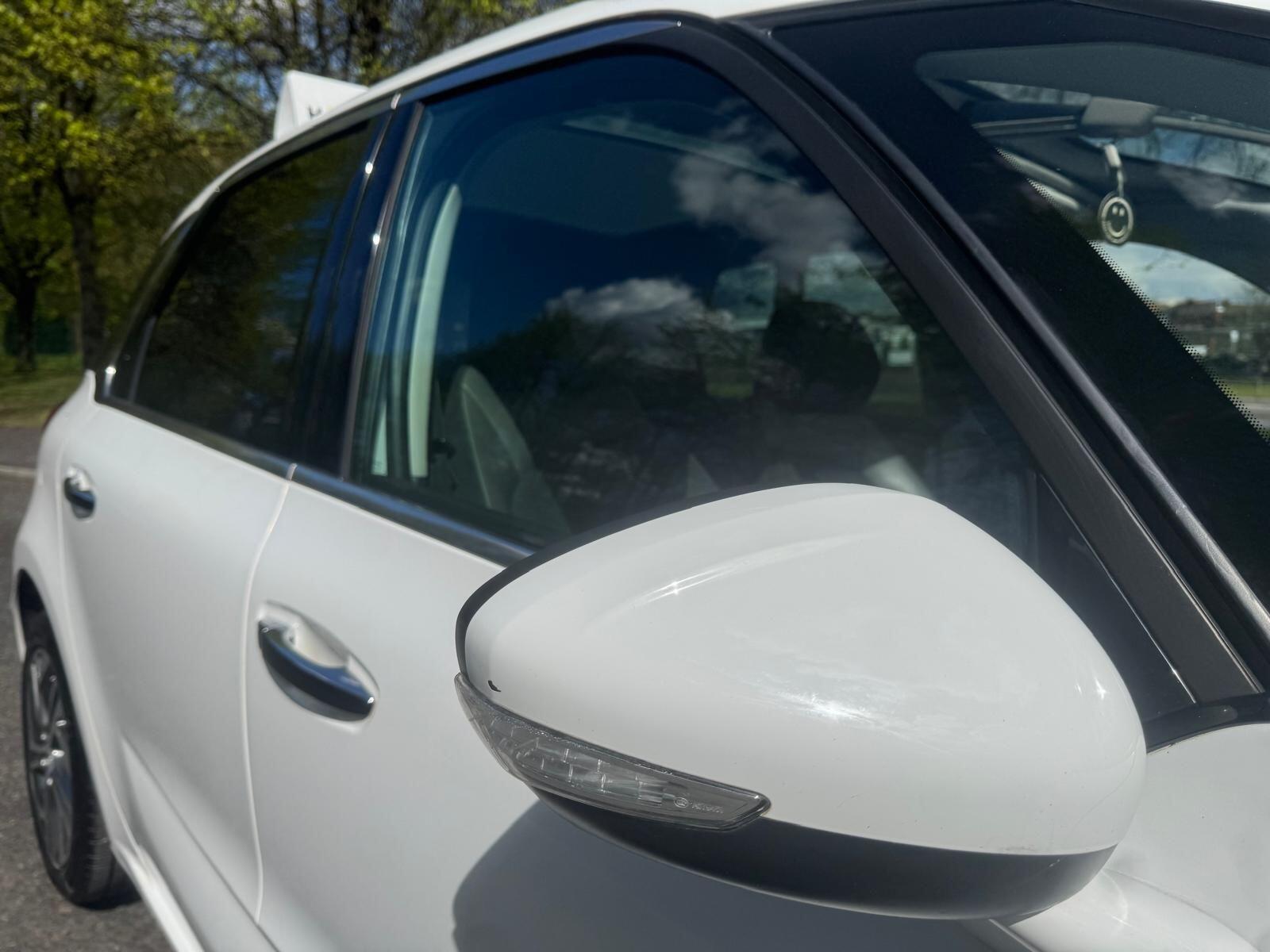 Citroen C4 Picasso - Image 37