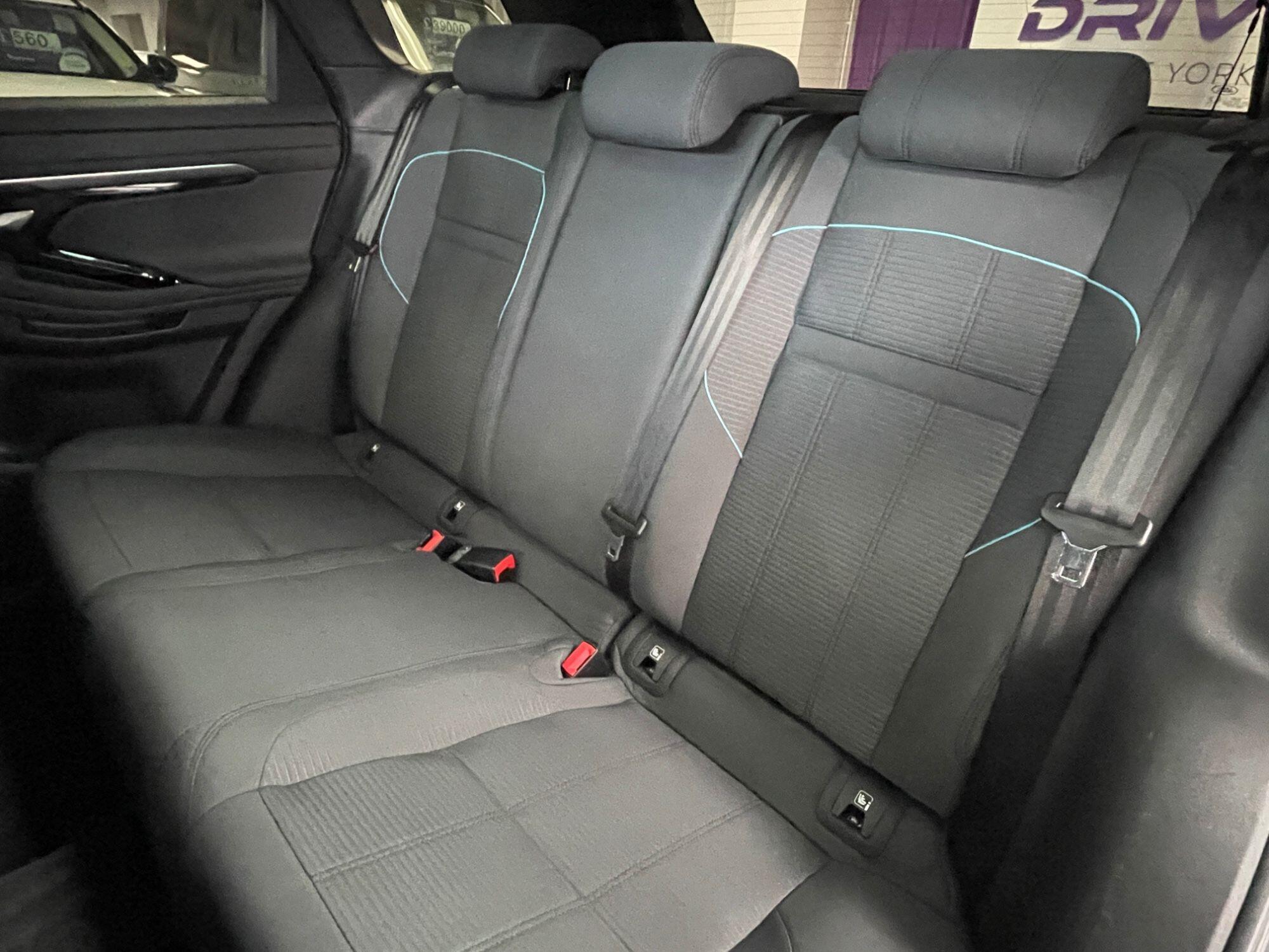 Land Rover Range Rover Evoque - Image 29