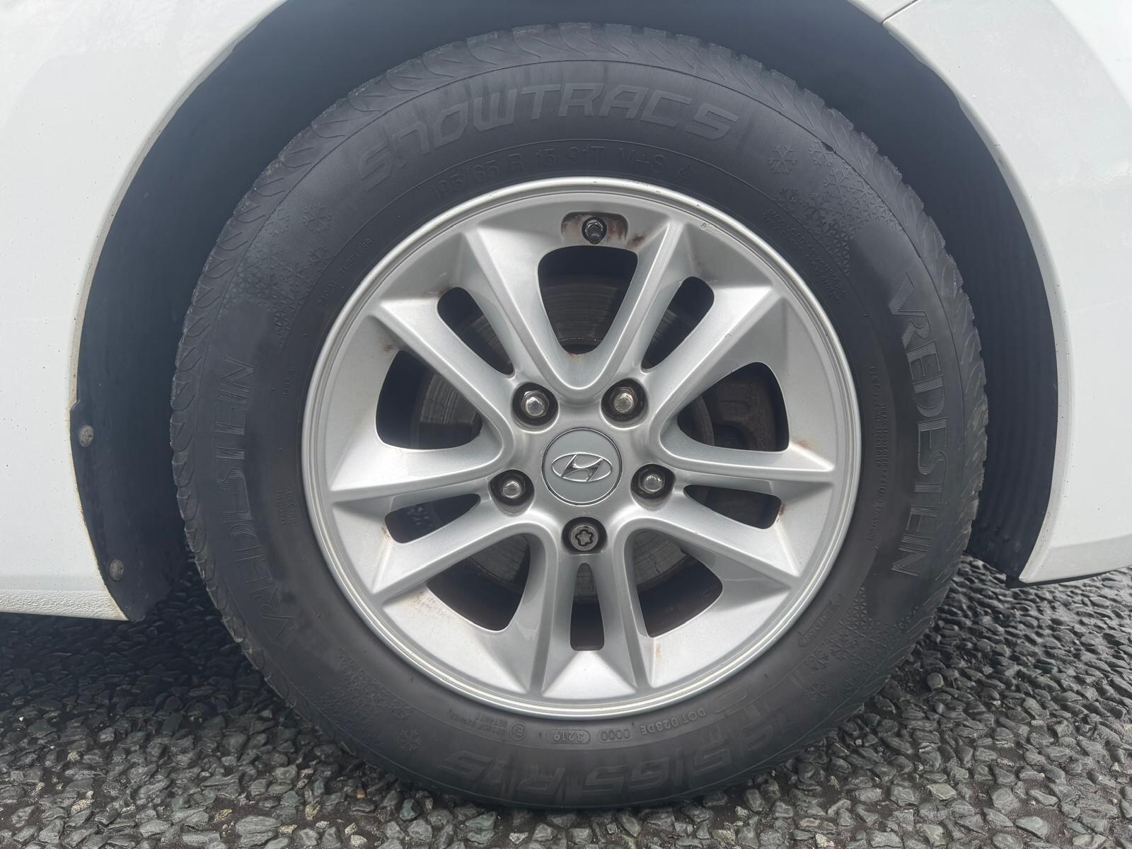 Hyundai i30 - Image 33