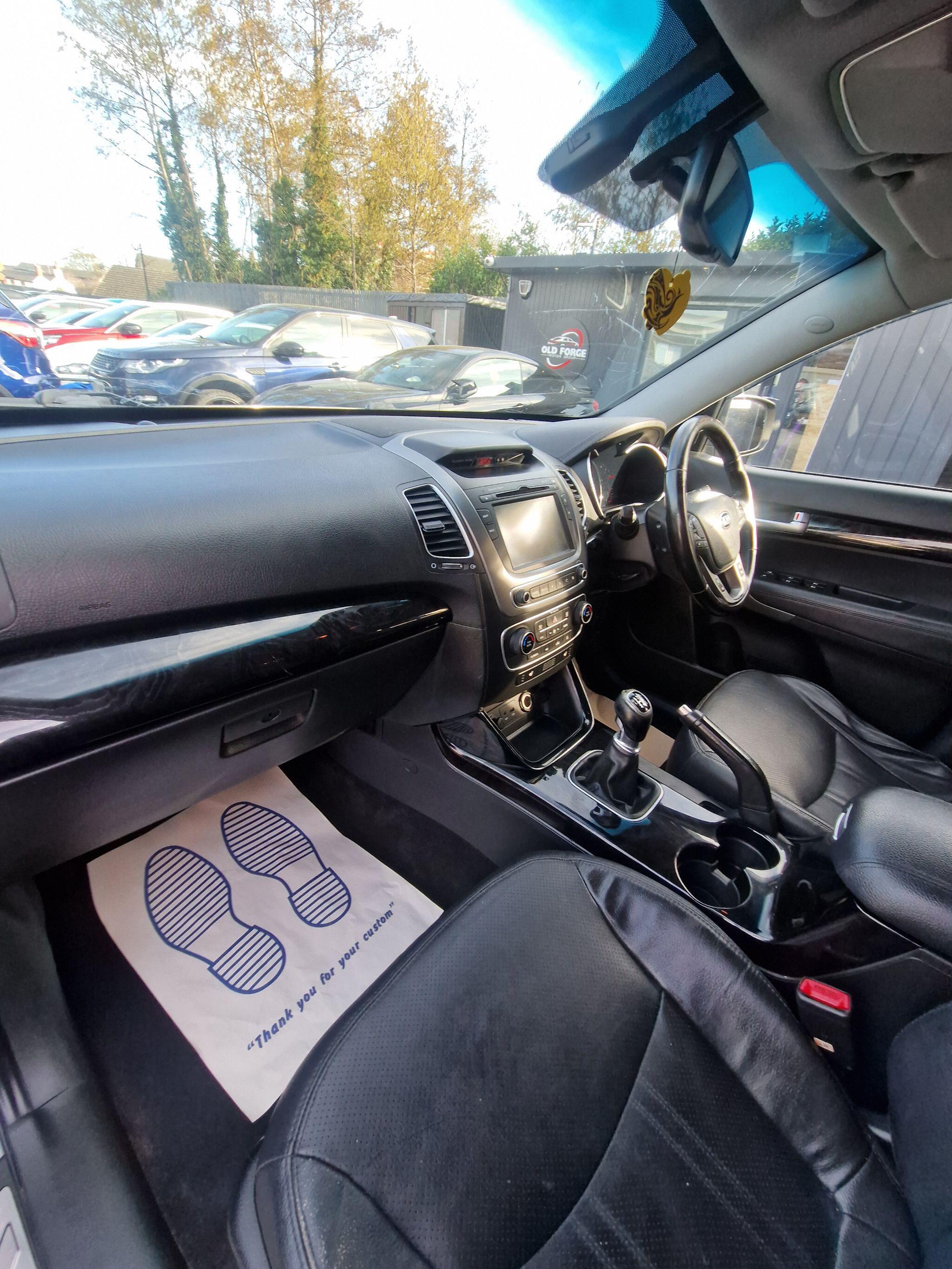 Kia Sorento - Image 37