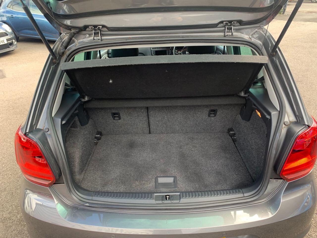 Volkswagen Polo - Image 10