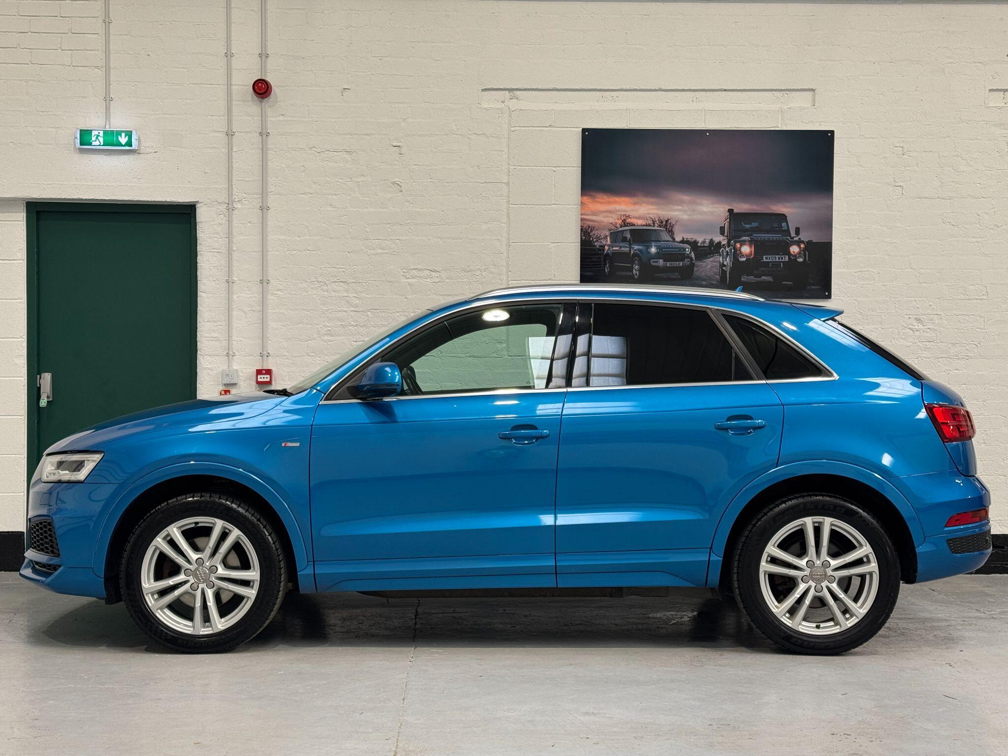 Audi Q3 - Image 10