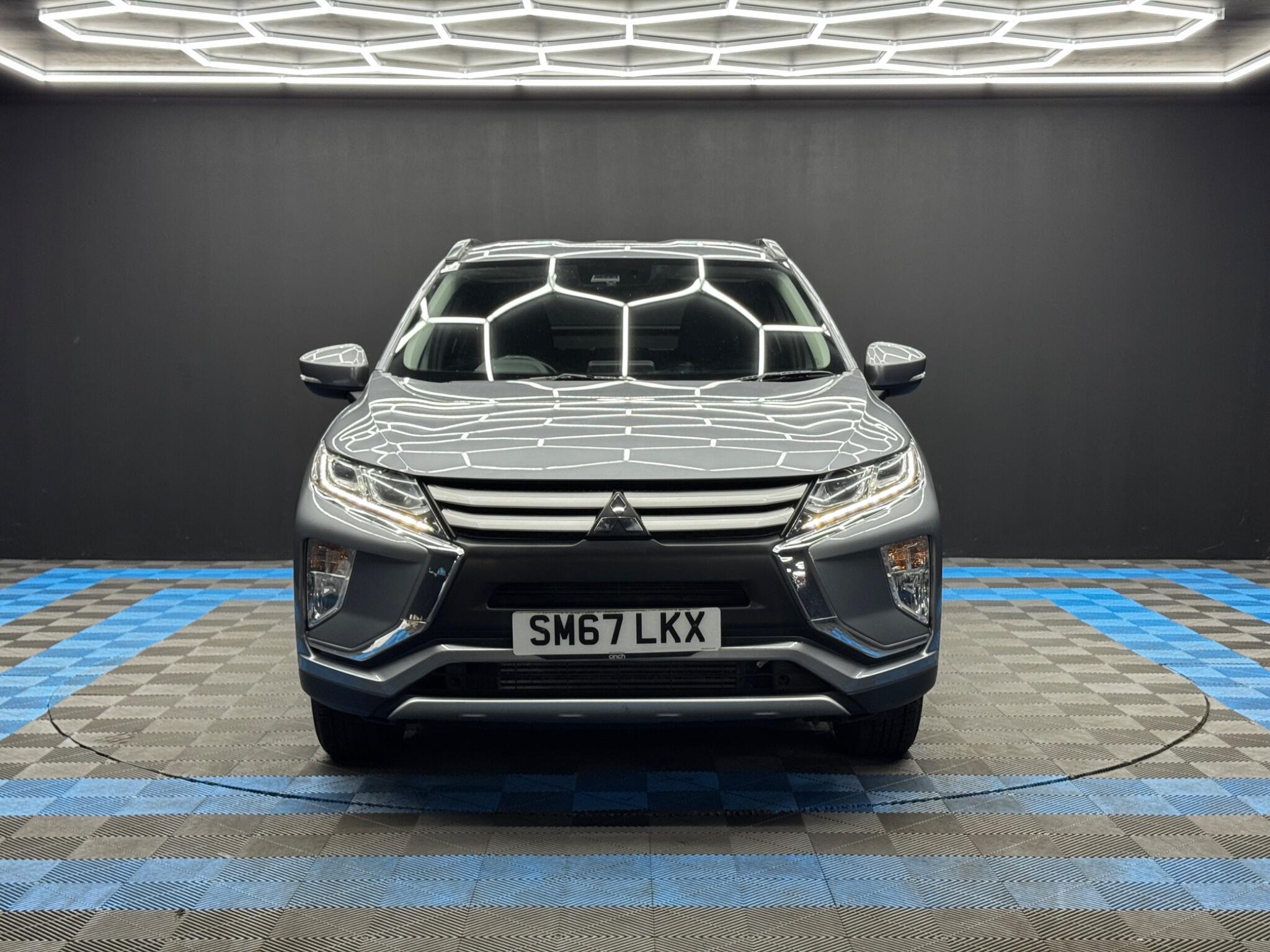 Mitsubishi Eclipse Cross - Image 2