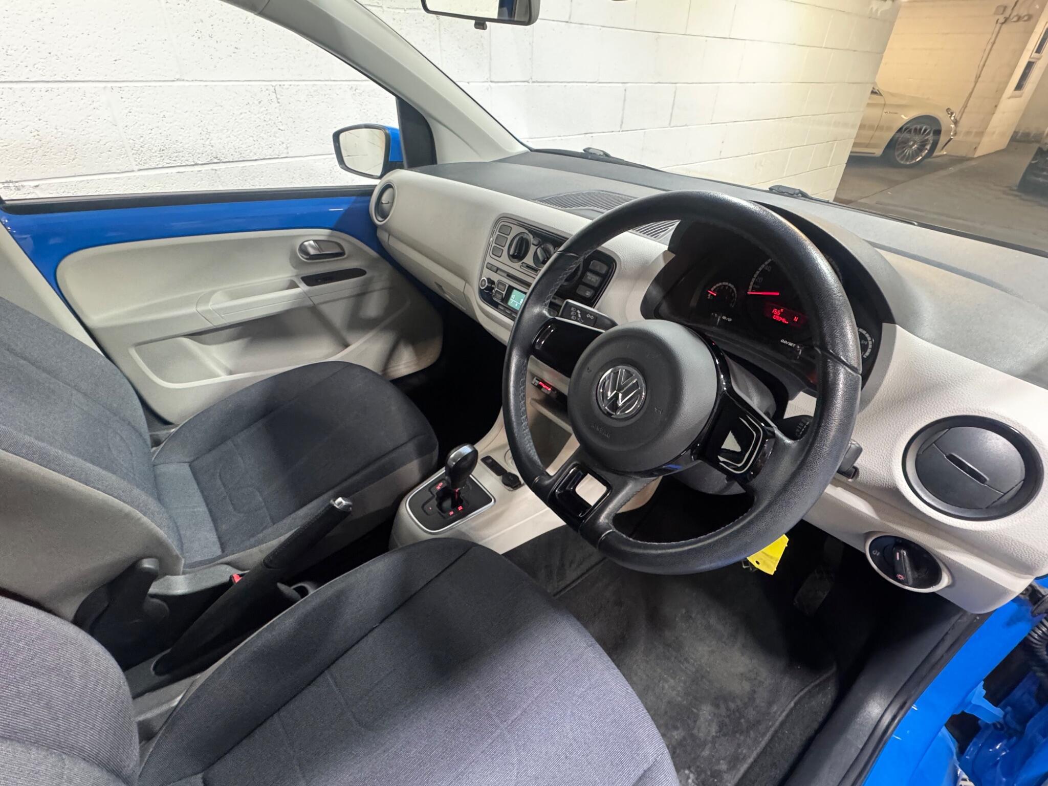 Volkswagen up! - Image 9