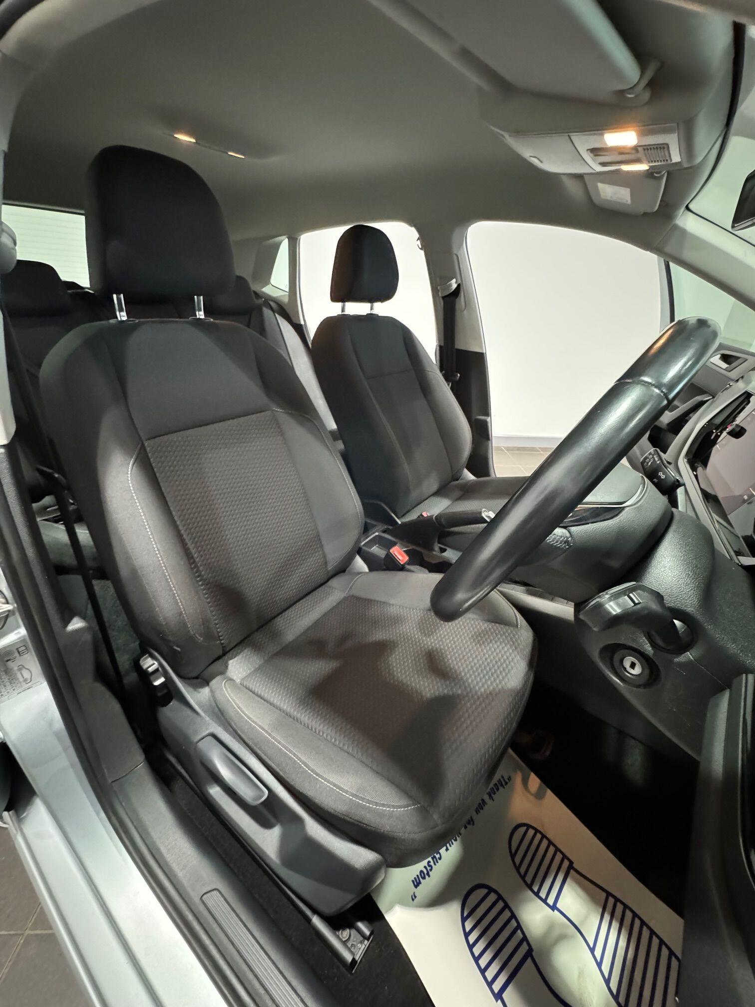 Volkswagen Polo - Image 15