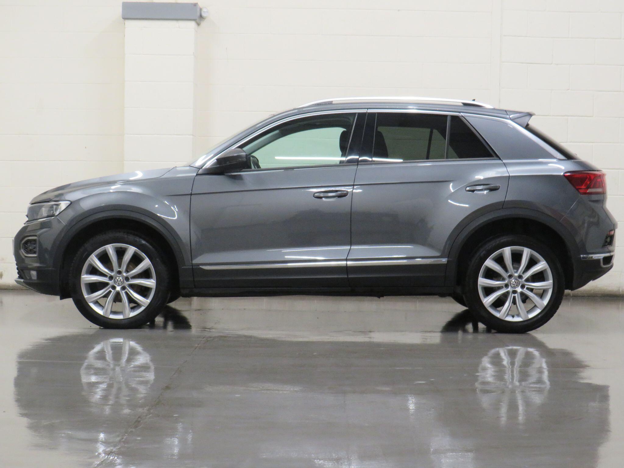 Volkswagen T-Roc - Image 8